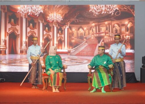 Orang Tua Siswa Puji Drama Cerita Rakyat SMP Islam Athirah Bukit Baruga