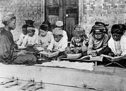 Kondisi Pribumi terhadap Kolonialisme di Nusantara