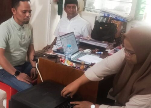 Diduga Tidak Netral, Camat Ma’rang Dilaporkan ke Bawaslu Pangkep