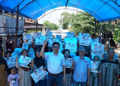 Kampanye di Kampung Pareang, Dokter Cua: Pastikan di Bilik Suara Nomor Dua Kita Coblos!