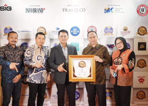 Semen Tonasa Raih Golden Brand of the Year 2024, Simbol Eksistensi dan Inovasi Selama 56 Tahun
