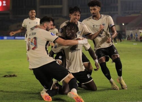 Rekor di Ujung Tanduk! Persib dan PSM Makassar Buru Poin Maksimal