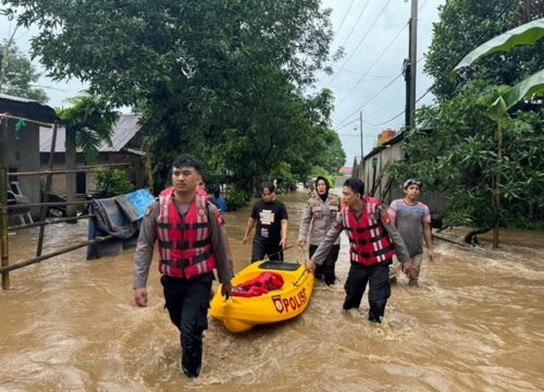 Banjir Rendam Ribuan Rumah di Makassar dan Maros, 1.711 Jiwa Mengungsi