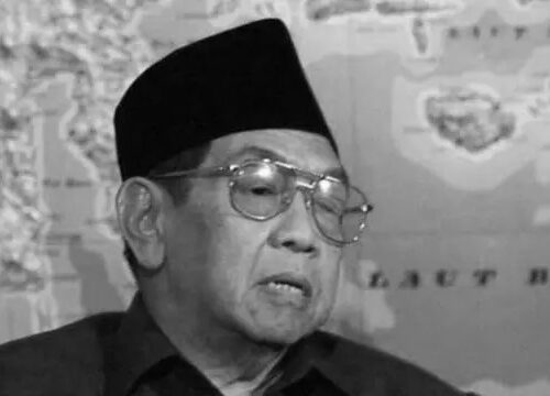 Gus Dur dan Kejeniusan di Balik Mata Terpejam