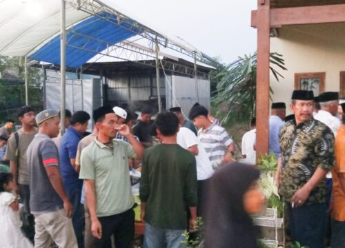 Pererat Silaturahmi, Anggota DPRD Pangkep Mustari Dg Mase Gelar Buka Puasa Bersama Tim dan Relawan