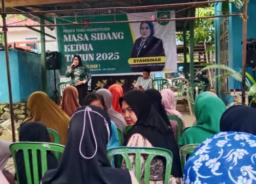 Reses di Tekolabbua, Anggota DPRD Pangkep Syamsinar Janji Perjuangkan Solusi Banjir dan Penerangan Jalan