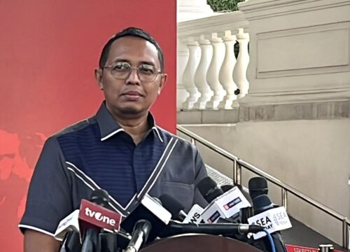 Hasan Nasbi Mundur, Sinyal Retaknya Hubungan Politik Prabowo-Jokowi?