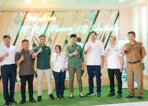 Sambangi PLN Sulsel, Empat Anggota DPRD Pangkep Pertanyakan Realisasi Listrik SuperSUN