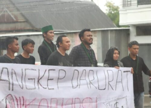 HMI Pangkep Kecam Kepala Desa Marasende Mangkir dari RDP DPRD