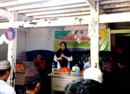 Pemerintah Desa Mattiro Bulu Gelar Pelatihan Jurnalistik untuk Perangkat Desa