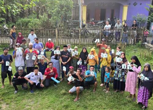 Dukung Program Prabowo-Gibran, GRIB Jaya Pangkep Bagikan Pupuk untuk Petani Binaan
