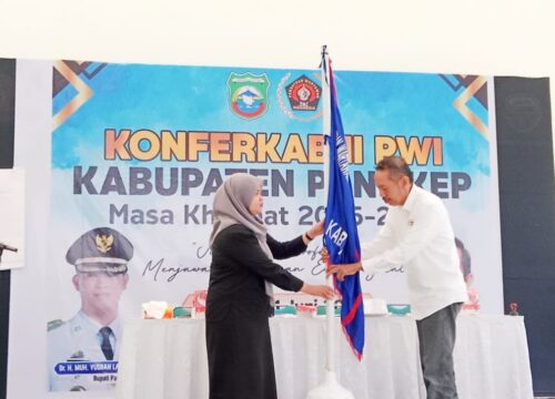Konferkab Pangkep, Sakina Perempuan Pertama dalam Sejarah Nakhodai PWI di Sulsel