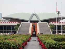 Sejarah Dirombak, DPR Kirim Tim Pengawas Gabungan