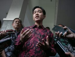 Gibran Terancam Dimakzulkan, DPR Didesak Tak Lagi Jadi ‘Boneka Partai’
