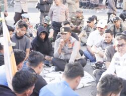Kapolres Pangkep Pastikan Pengamanan Aksi Mahasiswa Berjalan Humanis dan Kondusif
