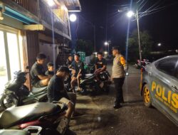 Patroli Malam di Ma’rang, Polisi Rangkul Pemuda Jaga Lingkungan Tetap Tenang
