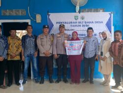 Di Tengah Kelangkaan BBM, Pemerintah Desa Mattiro Walie Salurkan BLT dan Sembako untuk Warga